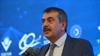 Okullar açılmadan yeni karar! O ders artık tarihe karışıyor
