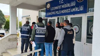 Edirne Uzunköprü'de kesinleşmiş hapis cezası bulunan 5 kişi yakalandı ve tutuklandı