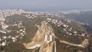 Kanuni Bulvarı'nda yaklaşık 23 km tamamlandı; Trabzon trafiğinde rahatlama hedefleniyor