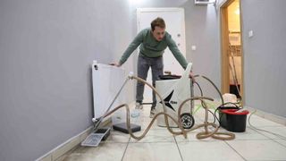 Petek temizliği kış öncesi şart: İki yılda bir yapılması faturayı yüzde 30 azaltıyor