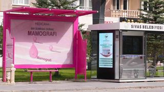 Bir Sonraki Durak: Mamografi — Medicana'nın Toplu Taşıma Odaklı Meme Kanseri Farkındalık Kampanyası