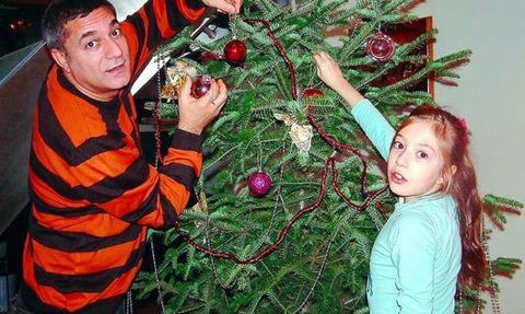 Yasmin Erbil’den babası Mehmet Ali Erbil’e sert sözler: “Bana babalık yapmadı”