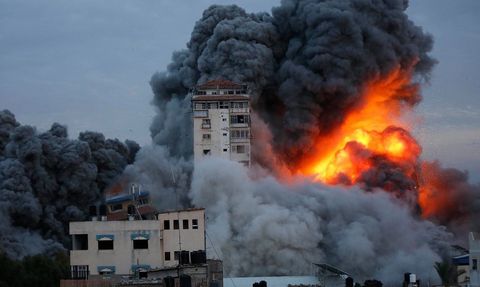 İsrail Refah’ta yine hava saldırısı düzenledi: 1’i çocuk 8 sivil hayatını kaybetti! 