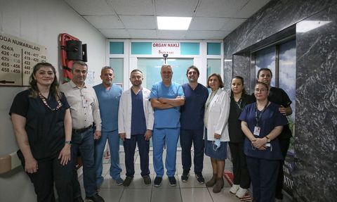 Bursa'da Kayınvalide Damadına Böbrek Bağışladı: 41 Yaşındaki Halil Demirci Sağlığına Kavuştu