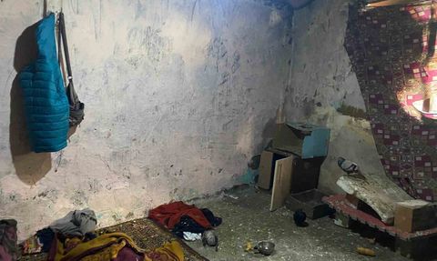 Ankara'da kümeste yaşamaya mahkum edilen üç kardeş kurtarıldı