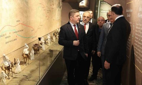 Başkan Altay, Şeb-i Arus kapsamında Konya’ya gelen uluslararası heyetleri ağırladı