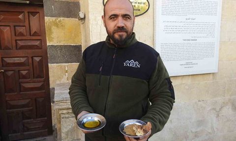 Kilis'te Zahter ve Zeytinyağı Kahvaltının Baş Tacı; Tarihi Mekânlar ve Sabah Ciğer Geleneği