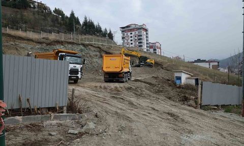Tokat'ta Kaleardı Mahallesi'nde kentsel dönüşüm başladı: Hafriyat 15 günde tamamlanacak hedefi