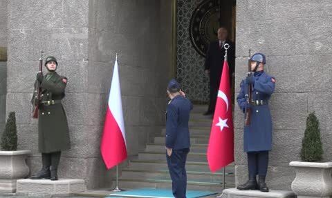 Türkiye ile Polonya arasında savunma iş birliği anlaşması imzalandı