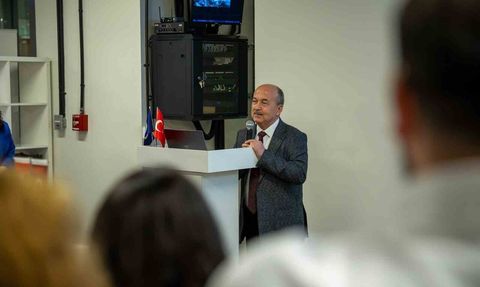 Uşak Üniversitesi Rektörlüğüne Prof. Dr. Ahmet Demir Atandı