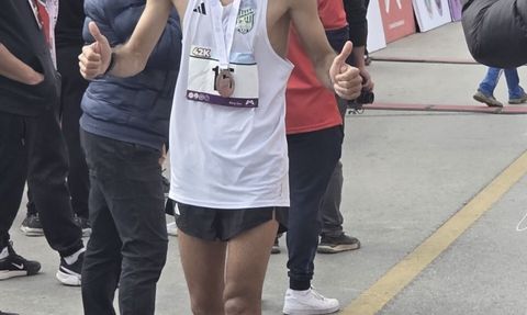 Yavuz Ağralı, Uluslararası Mersin Maratonu'nda 15. Türkler klasmanını 2:22:52 ile kazandı