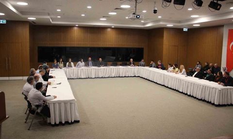 Elazığ Fethi Sekin Şehir Hastanesi'nde Çalışan Memnuniyeti Toplantısı Düzenlendi