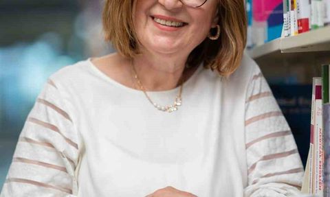 Yapay Zeka Görsel İletişim Mesleğini Nasıl Değiştiriyor? Prof. Dr. Nalan Büker'in Akademik Değerlendirmesi