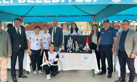 Nazilli Turan Ortaokulu Bilim Fuarında 19 Proje Sergilendi: 'İncir Kurutma' Projesi Bölge Tarımına Katkı Hedefli