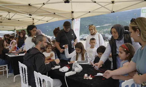 Mersin'den Artvin'e bilim köprüsü: çocuklar atölyelerde eğlenerek öğrendi