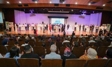 Şehitkamil'de 06.06.2026'de 51 çift toplu nikâhla evlendi