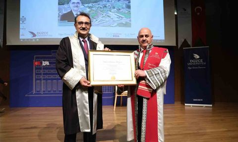 TBMM Yapay Zeka Komisyonu Başkanı Fatih Dönmez’e Düzce Üniversitesi tarafından fahri doktora verildi