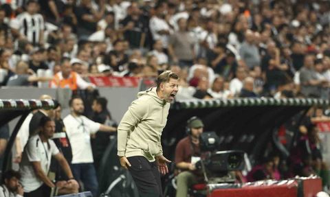 Beşiktaş ilk yarıda Cerny'nin golüyle 1-0 önde