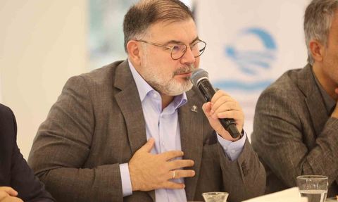 Saygılı'dan EDP ziyareti: İzmir'de eğitime sürdürülebilir iş birliği vurgusu