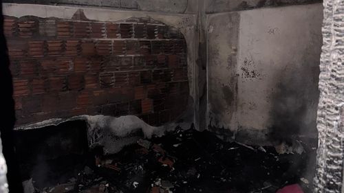 Balıkesir'deki Yangında Bir Kişi Hayatını Kaybetti, İtfaiyeci Yaralandı
