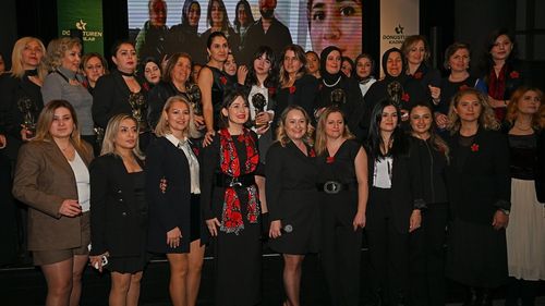 Ankara'da 8 Mart Dünya Kadınlar Günü İçin "Bir Hikaye, Bin Umut" Etkinliği Düzenlendi