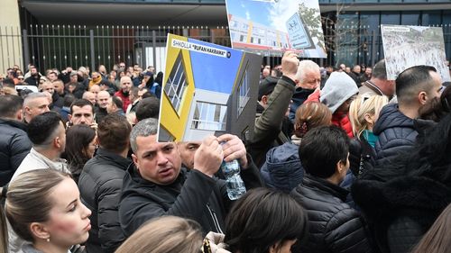 Arnavutluk'ta Tiran Belediye Başkanı Erion Veliaj'ın Gözaltı Süresi Uzatıldı