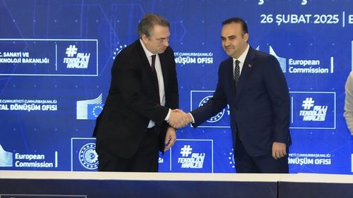 Bakan Kacır, Kocaeli'deki Avrupa Dijital İnovasyon Merkezlerinin Açılışında Önemli Mesajlar Verdi