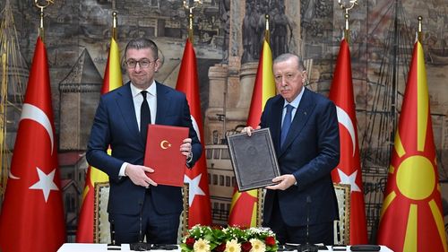 Cumhurbaşkanı Erdoğan'dan Kuzey Makedonya'ya 2 Milyar Dolarlık Yatırım Vurgusu