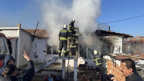Edirne'deki Müstakil Ev Yangınında Maddi Hasar