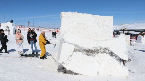 Erciyes'teki Uluslararası Kar Heykel Festivali Başladı