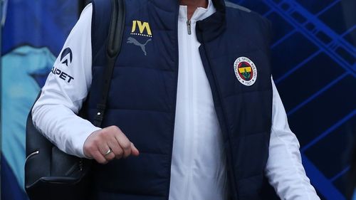 Fenerbahçe, Alanya'da Corendon Alanyaspor ile karşılaşmak üzere geldi