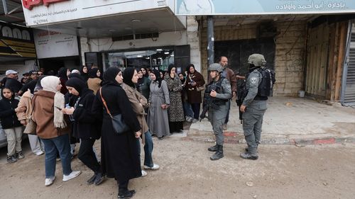İsrail Ordusu, Cenin Mülteci Kampı'na Girişleri Engelledi