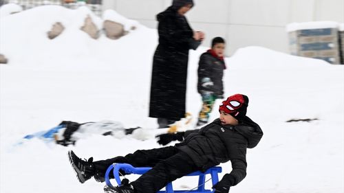 Kayseri'de Kar Tatili Keyfi: Çocuklar Kızakla Eğleniyor