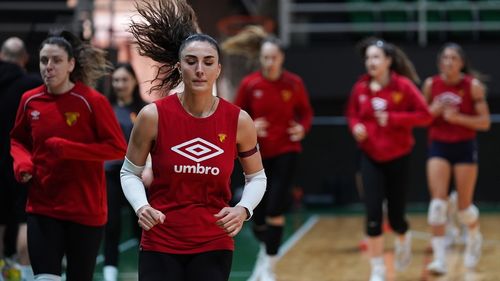 Papara Göztepe, Sultanlar Ligi Hedefiyle Play-Off'a Hazırlanıyor