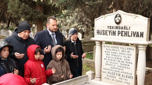Tekirdağlı Hüseyin Pehlivan, Vefatının 43. Yılında Anıldı