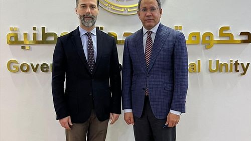 Türkiye'nin Trablus Büyükelçisi Begeç, Libyalı Bakanlarla Ekonomik İşbirliğini Görüştü