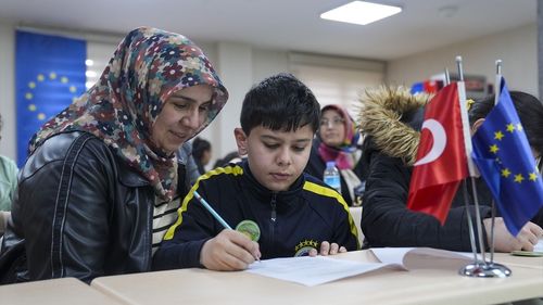 Üniversite Öğrencilerinden Çocuklara Bağımlılıkla Mücadele Desteği