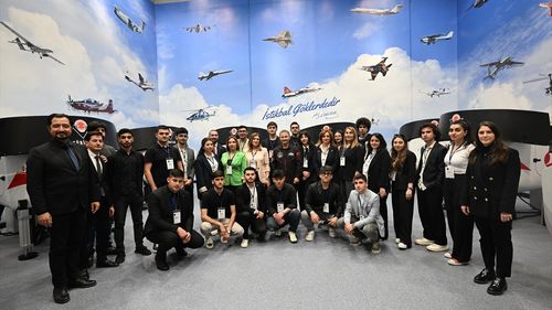 Azerbaycanlı Gençler Bursa'da Startech Eğitim Programına Katıldı