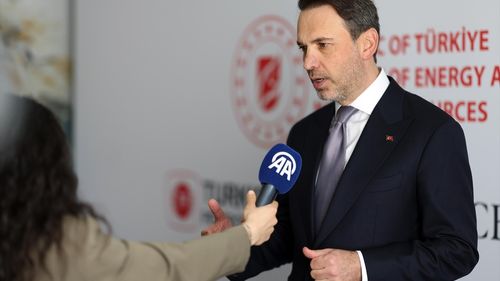 Bakan Bayraktar, Türkiye'de Petrol ve Doğal Gaz Arama Çalışmalarında Dönüşüm Sürecini Duyurdu