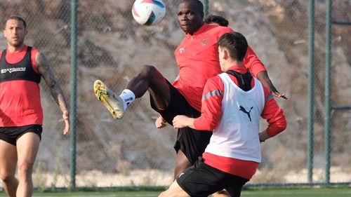 Hatayspor, Trabzonspor Galibiyeti ile Moral Buldu ve Düşme Potasından Çıkmayı Hedefliyor