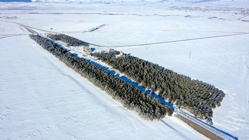 Kars'ın Selim İlçesindeki Tren İstasyonu Karla Kaplandı