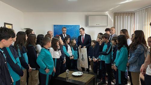 Kosova Uluslararası Maarif Okulları'ndan Cumhurbaşkanı Erdoğan'a Mektup Yazıldı