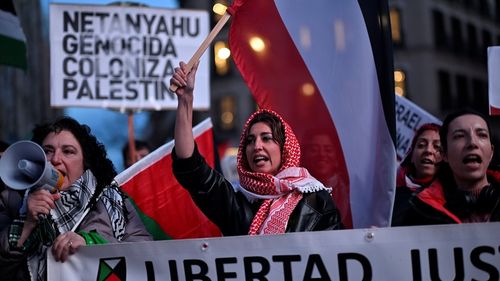 Madrid'de İsrail'in Gazze'ye Yönelik Saldırıları Protesto Edildi