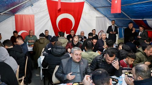 Siirt'te Vatandaşlar İftar Çadırında Ramazan Coşkusunu Yaşadı