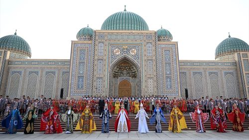 Tacikistan'ın Hocent Şehri, Uluslararası Nevruz Bayramı Şenliğine Ev Sahipliği Yaptı