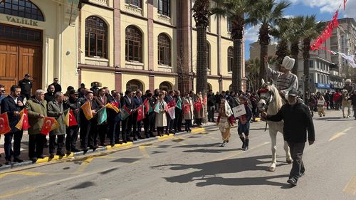 Uluslararası Manisa Mesir Macunu Festivali Başladı