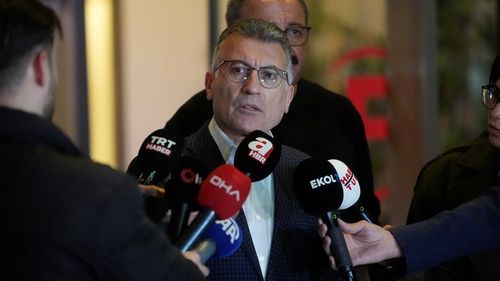 AK Parti Grup Başkanı Abdullah Güler, Sırrı Süreyya Önder'in Hastane Ziyaretinde Umut Mesajları Verdi