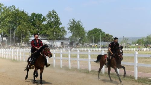 Bursa'nın Fethi Şenliklerinde Rahvan At Yarışları Düzenlendi