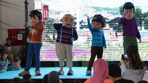 Hatay'da 'Rafadan Tayfa' Müzi̇kali Sahne Aldı