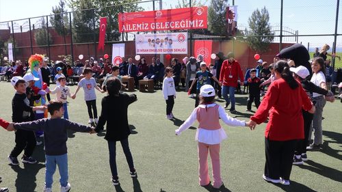 Siirt'te 23 Nisan Engelsiz Çocuk Şenliği Düzenlendi
